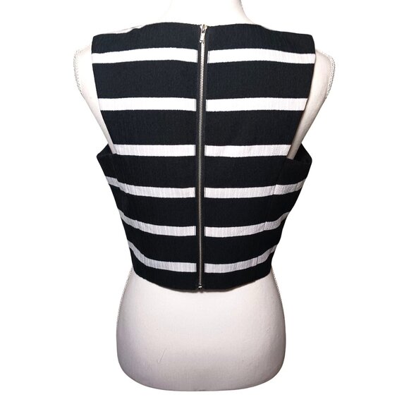 Lulus Cropped Black & White Striped Zip Back Sleeveless Blouse, Size M - Picture 3 of 9